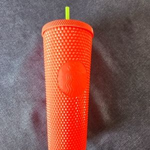 Dragonfruit 24oz cup